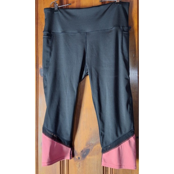 Daisy Fuentes Fit - Capri Legging/Yoga Pants size 3X - Picture 1 of 3
